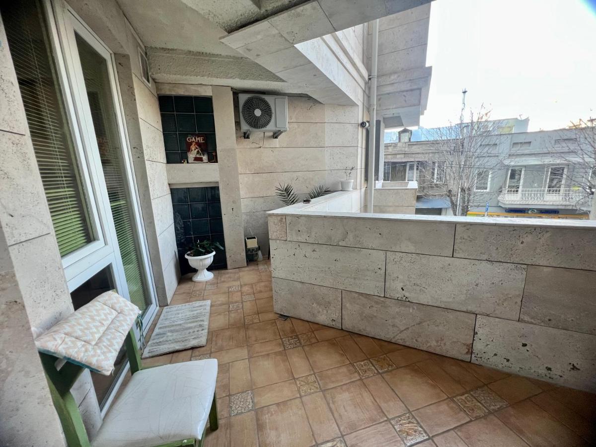 T2&T3 Apartments Levanto Тбилиси Екстериор снимка