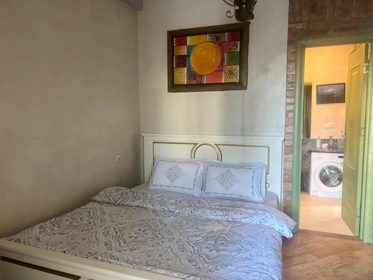 T2&T3 Apartments Levanto Тбилиси Екстериор снимка