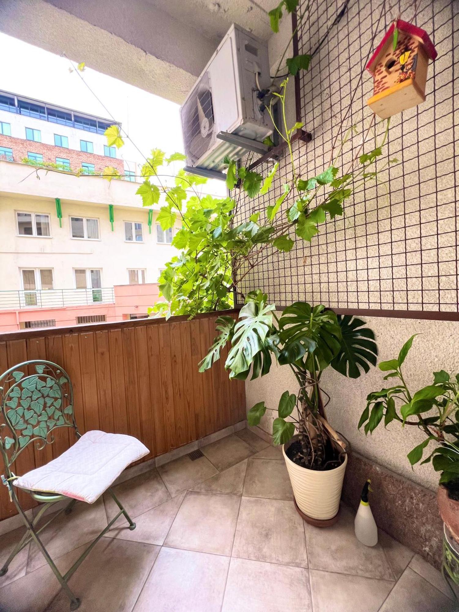 T2&T3 Apartments Levanto Тбилиси Екстериор снимка
