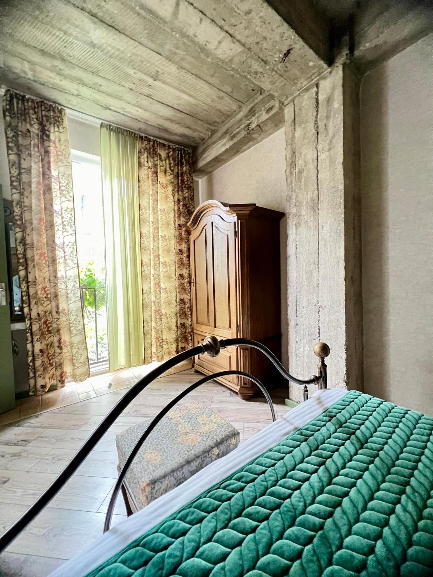 T2&T3 Apartments Levanto Тбилиси Екстериор снимка