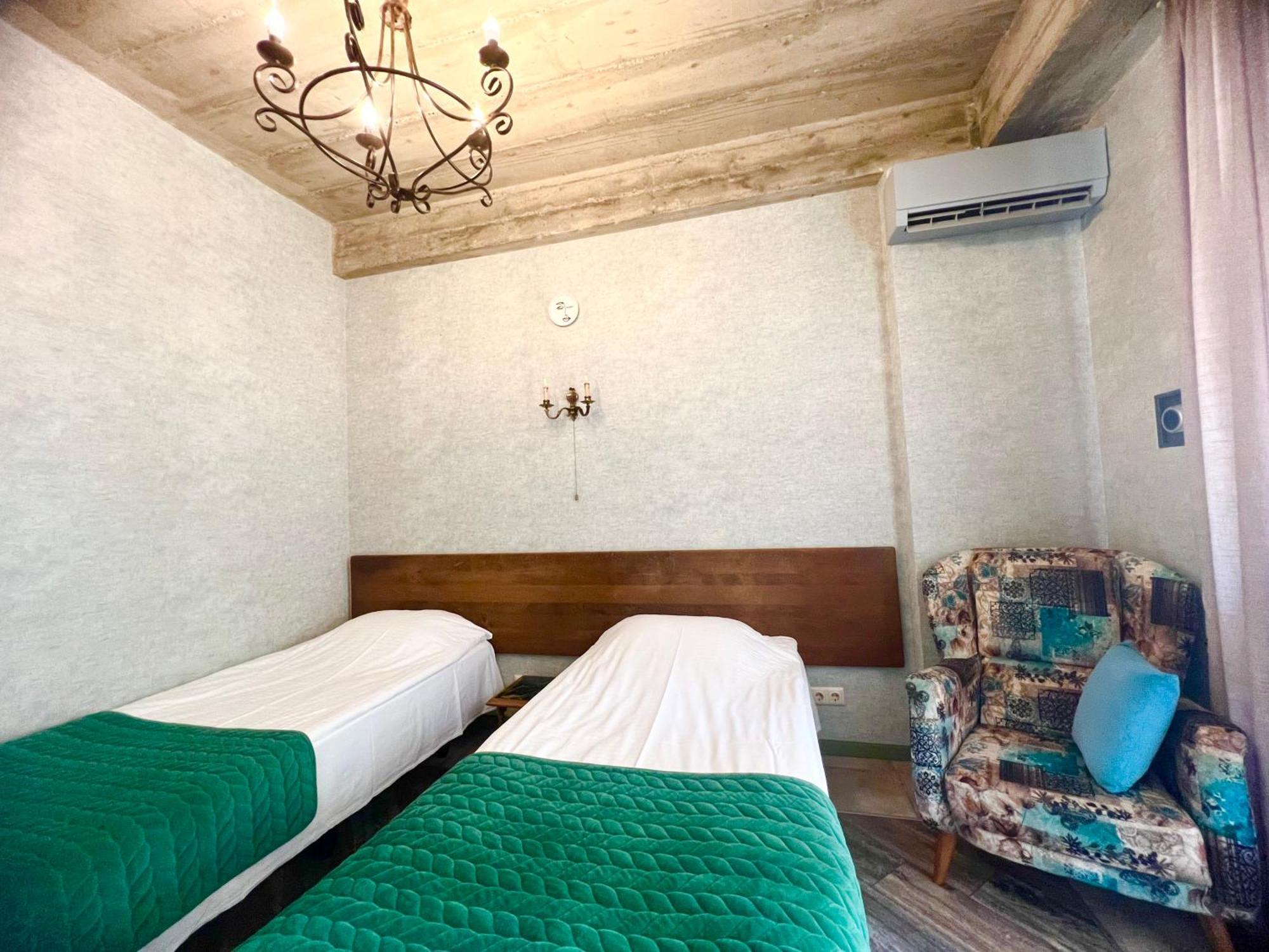 T2&T3 Apartments Levanto Тбилиси Екстериор снимка