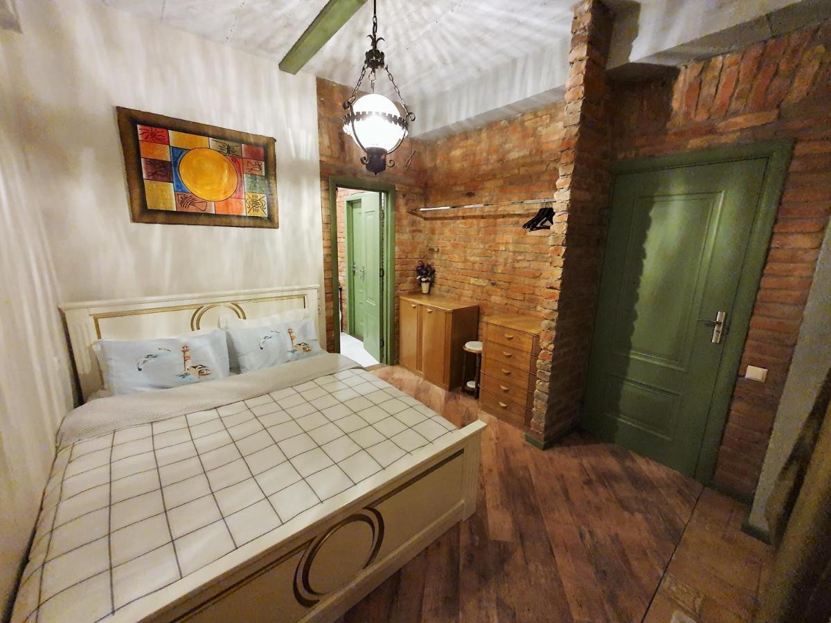 T2&T3 Apartments Levanto Тбилиси Екстериор снимка